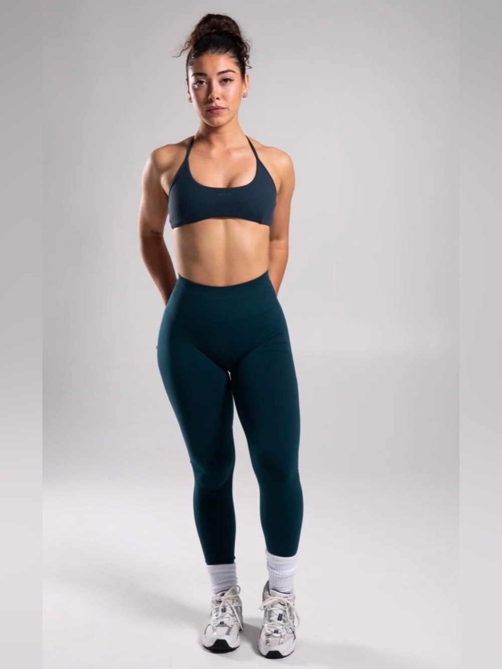 Alphalete PUMP HIGH RISE LEGGING
Women's Seamless Legging XL